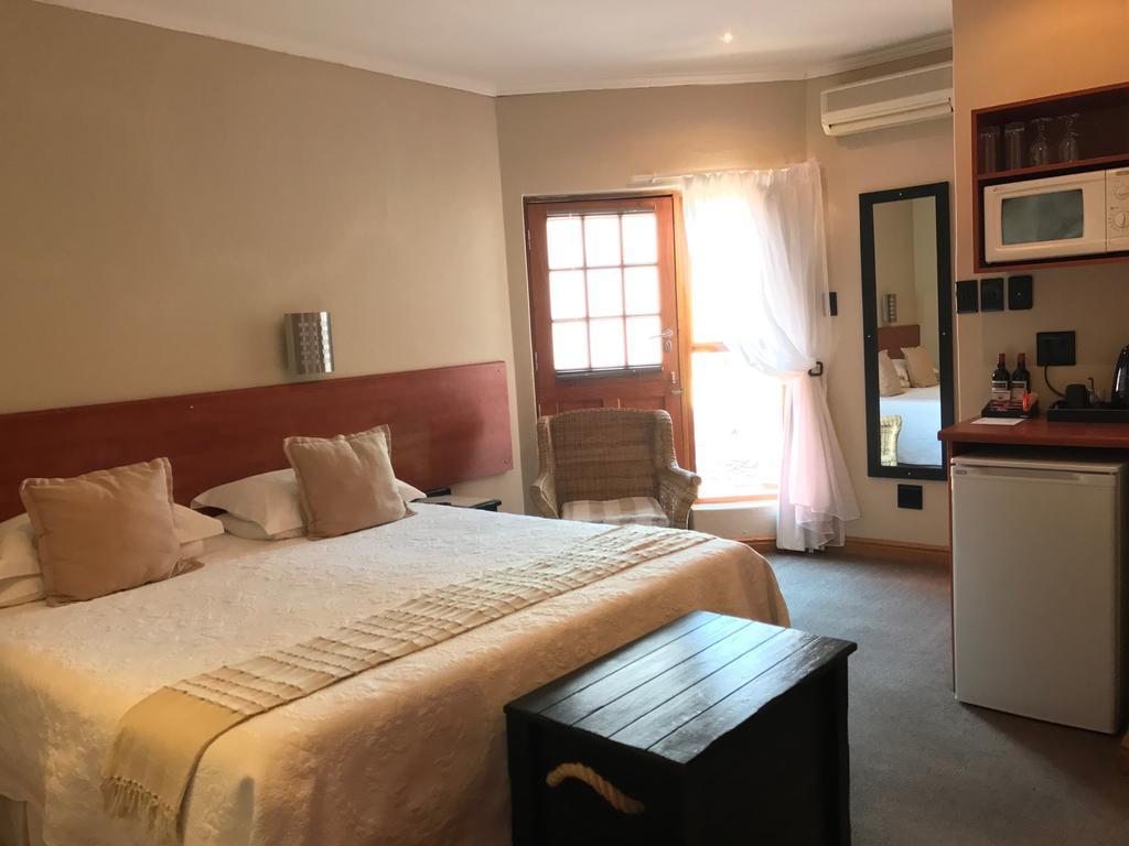 A La Martha'S Air-Port Guest House Port Elizabeth Exterior foto